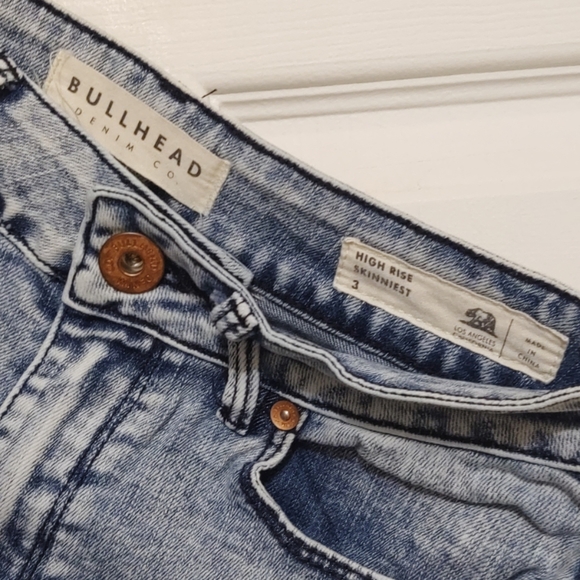 Bullhead High Rise Skinniest acid-washed Denim Jeans Sz 3 - Picture 6 of 13